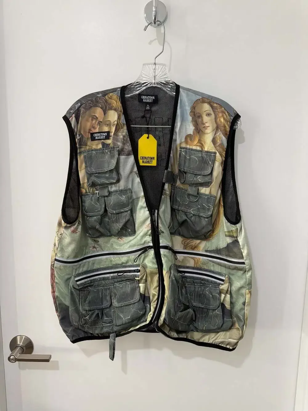 Chinatown Market Renaissance Art Tapestry Utility Cargo Vest XL